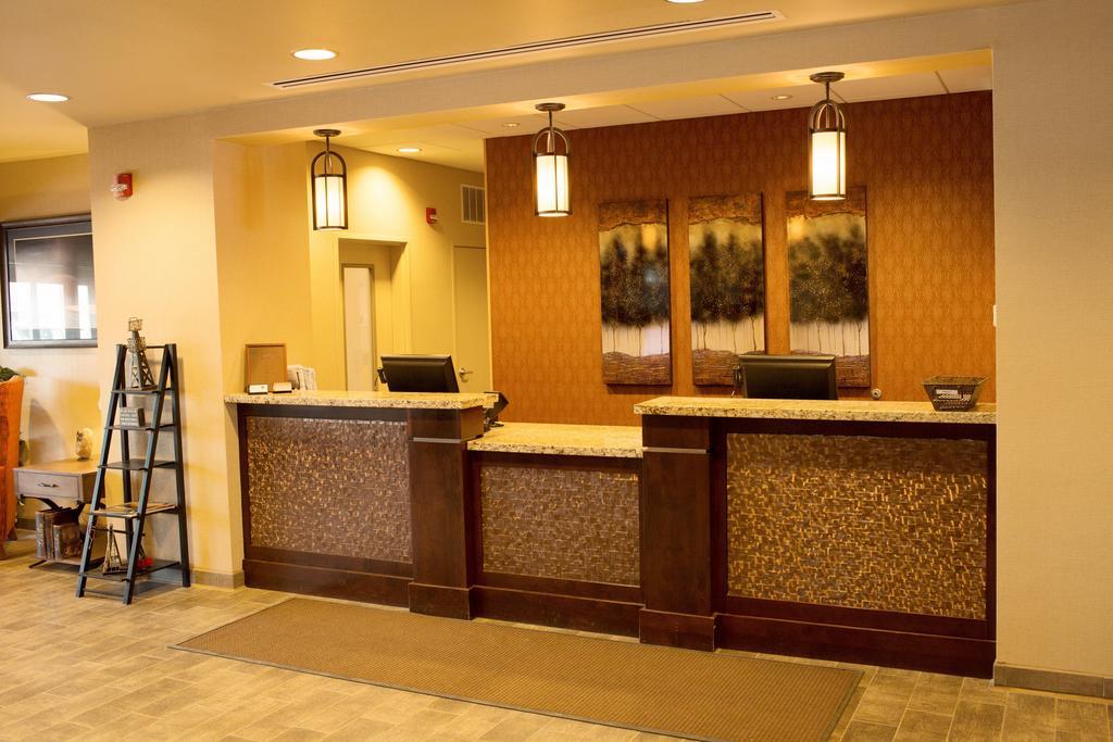 Little Missouri Inn & Suites Watford City Екстер'єр фото