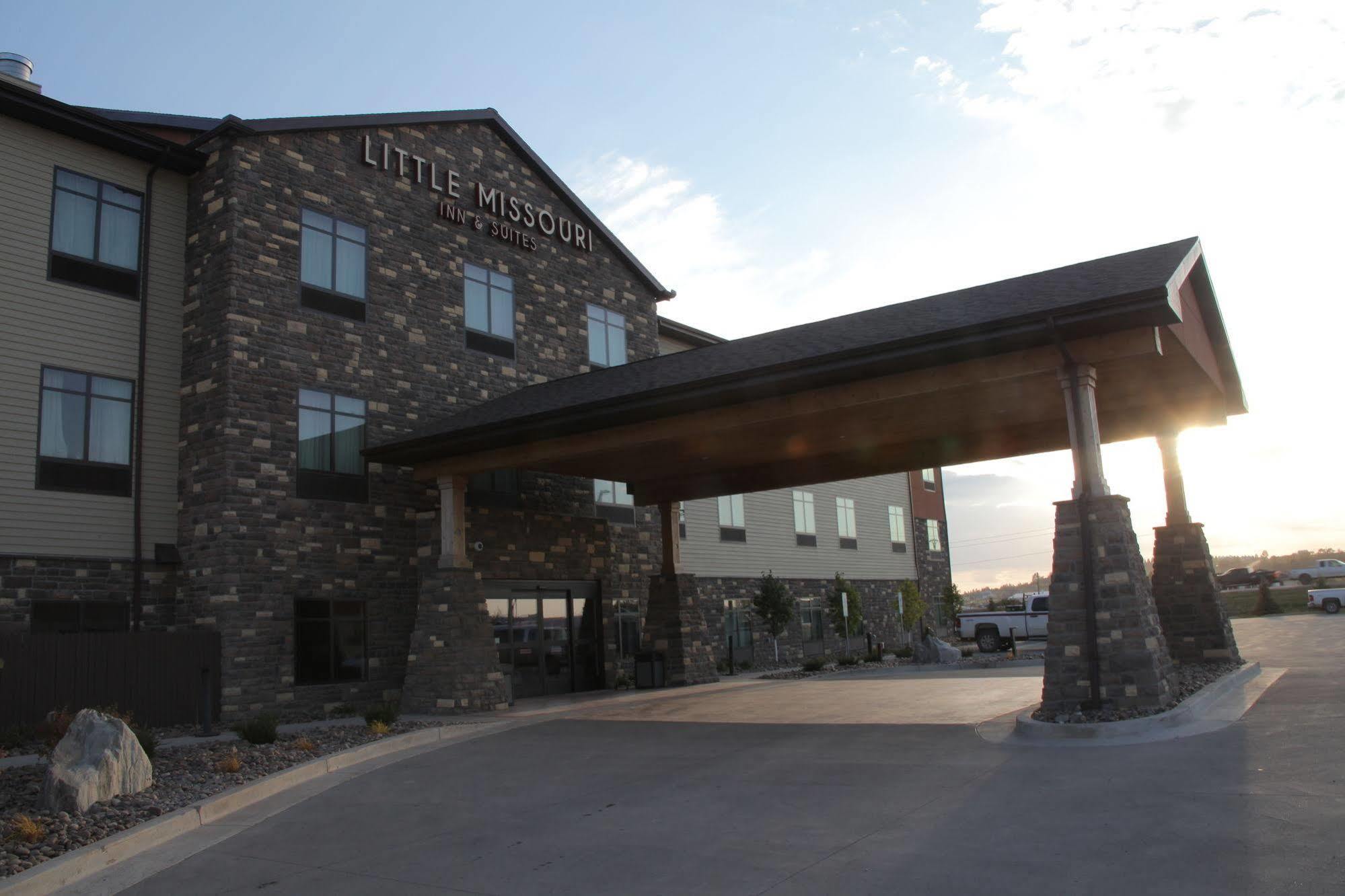 Little Missouri Inn & Suites Watford City Екстер'єр фото